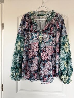 JODIFL Floral Button-Front Blouse in Pink, Green and Blue